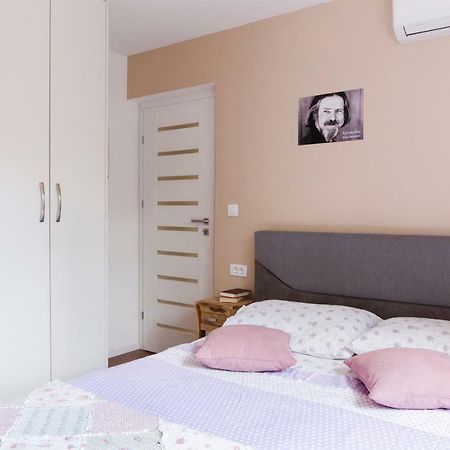 New Modern Apartment Near A Beach In Center Split Extérieur photo